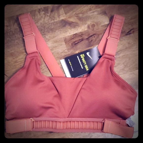 Nike Infinity sports bra NWT szXS [486] - Picture 2 of 8